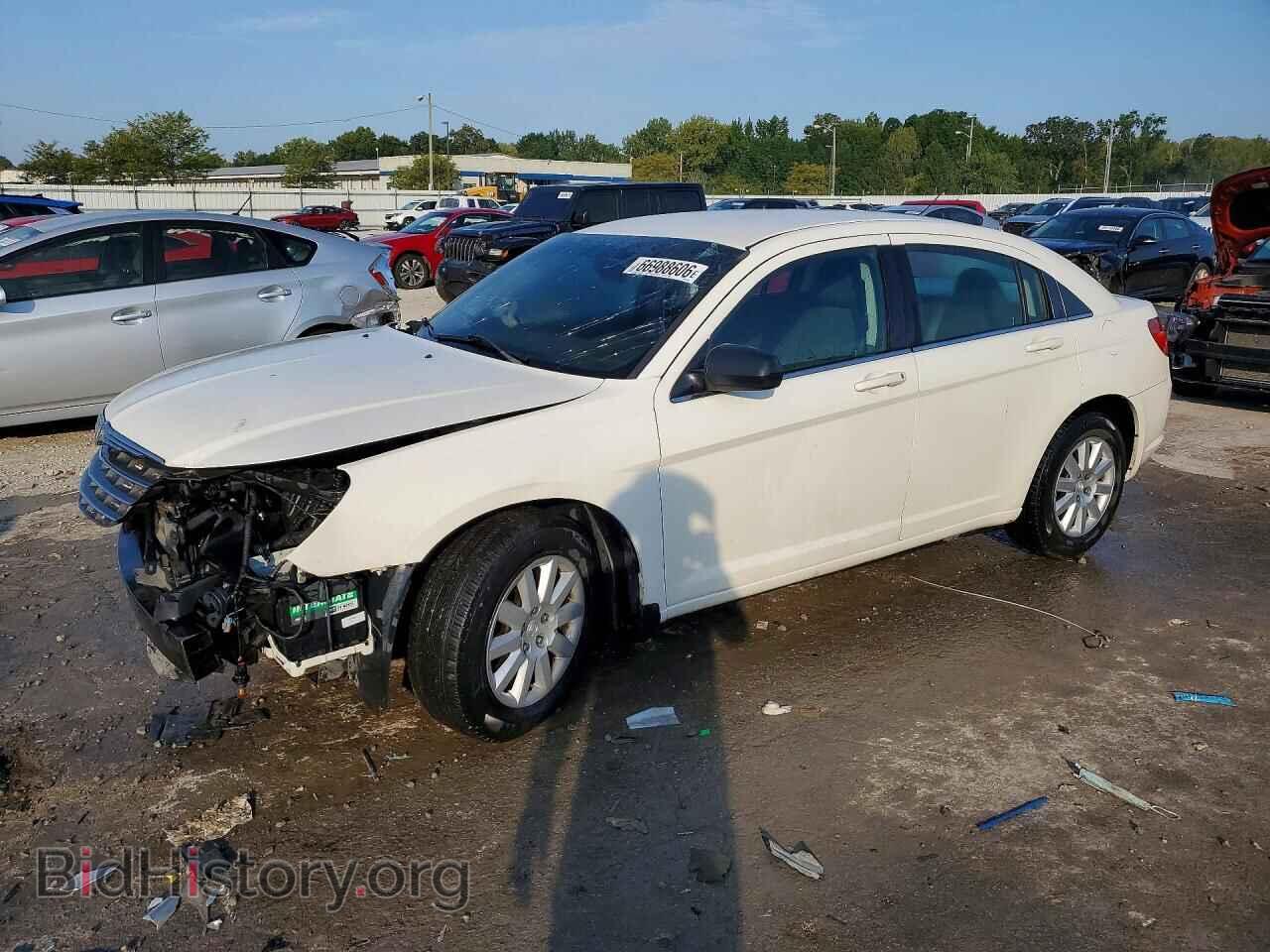 Photo 1C3CC4FBXAN227970 - CHRYSLER SEBRING 2010