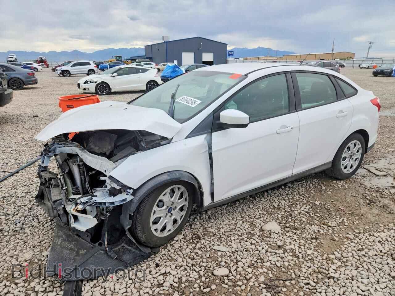 Photo 1FAHP3F24CL454947 - FORD FOCUS 2012
