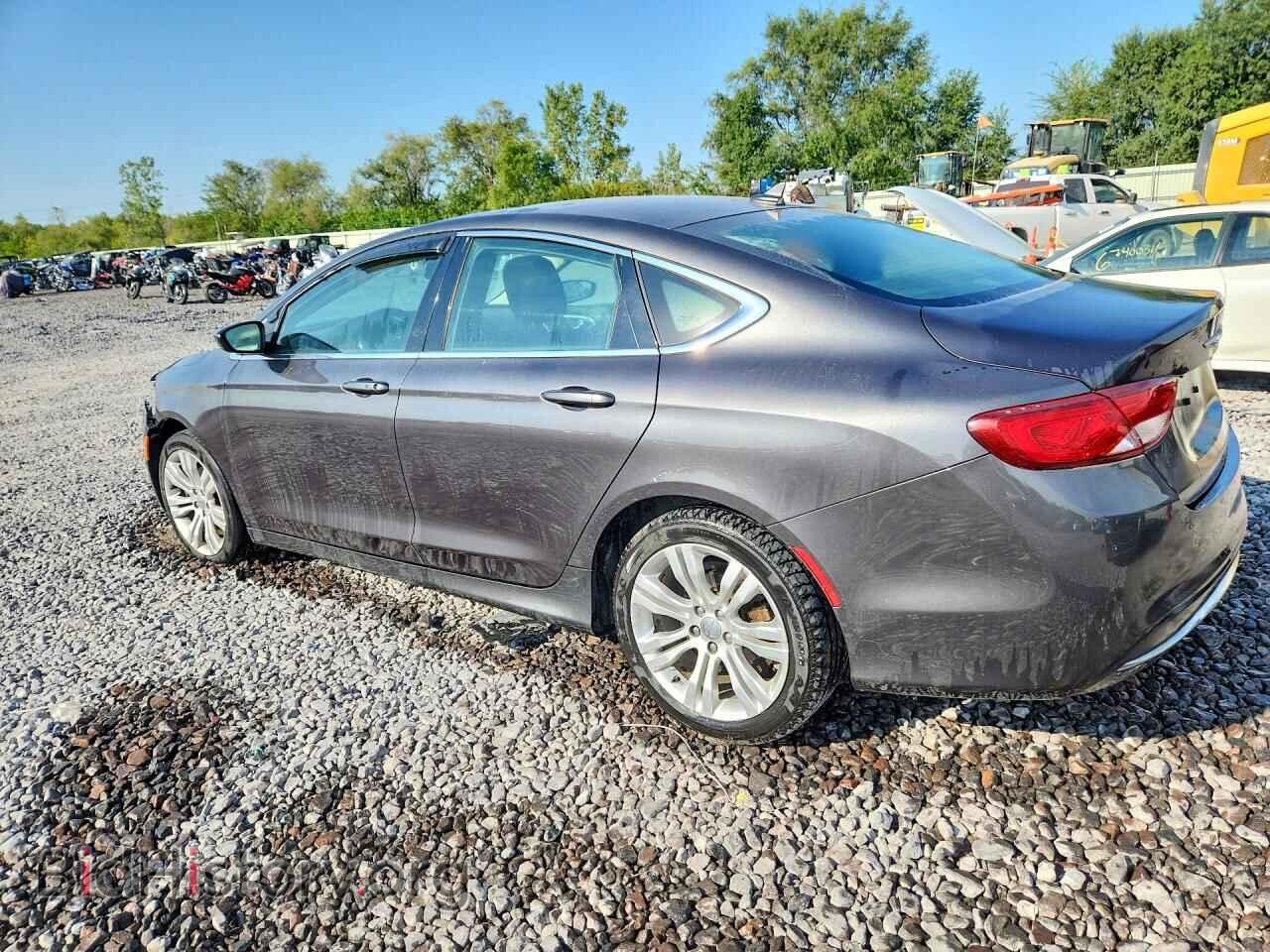 2016 CHRYSLER 200 - VIN: 1C3CCCAB3GN115022 - Фото 2
