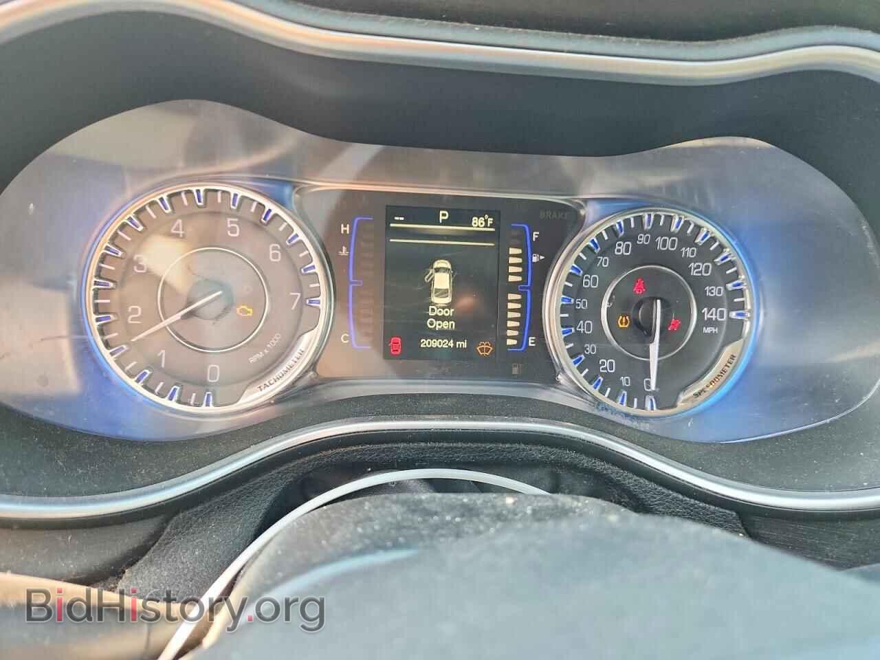 2016 CHRYSLER 200 - VIN: 1C3CCCAB3GN115022 - Фото 9