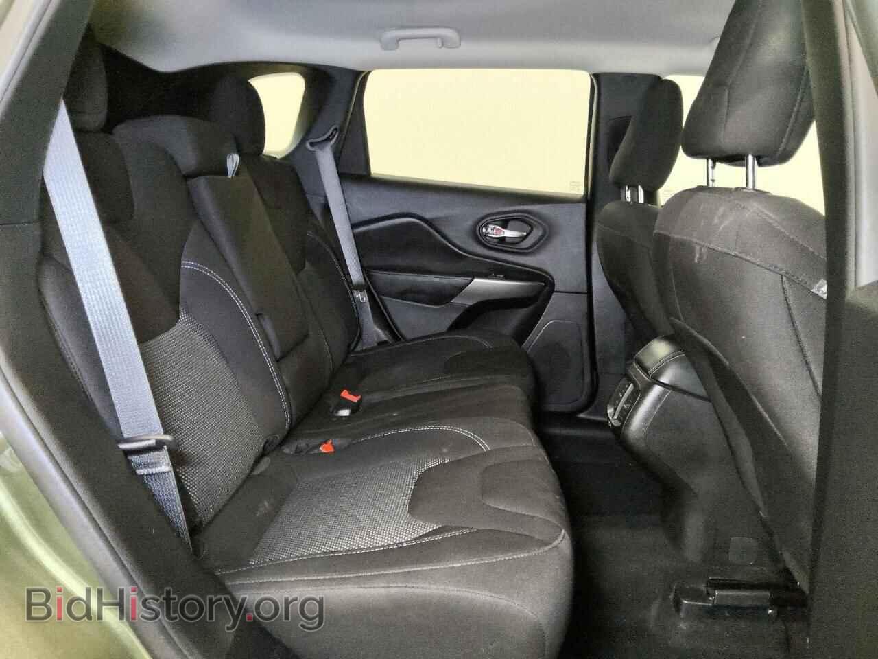 2021 JEEP CHEROKEE - VIN: 1C4PJLCB2MD187766 - Photo 11