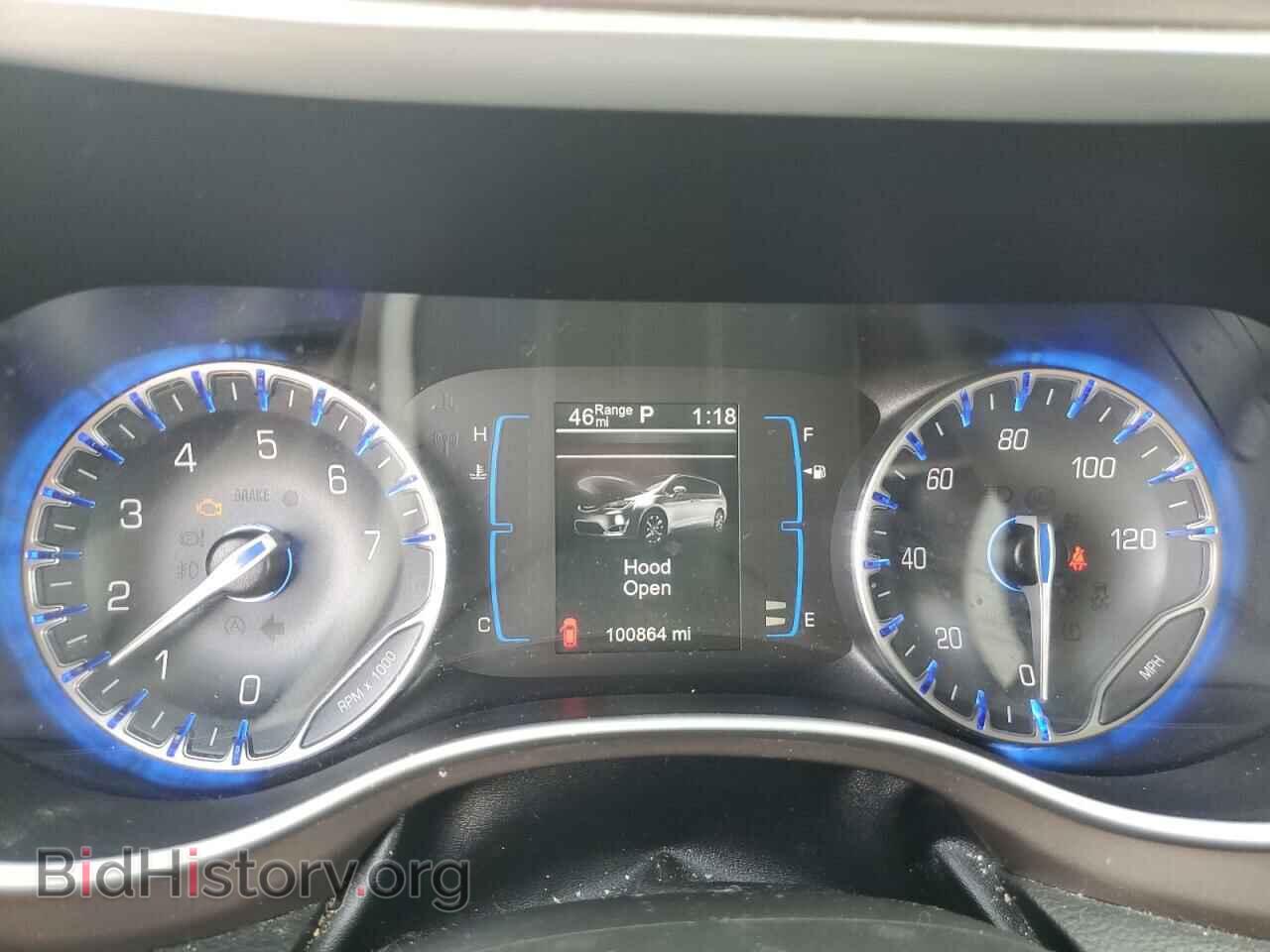 2017 CHRYSLER PACIFICA - VIN: 2C4RC1BG1HR543888 - Photo 9