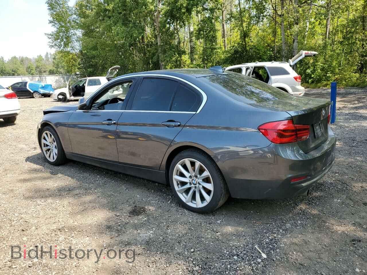 2017 BMW 3 SERIES - VIN: WBA8A3C37HK692682 - Фото 2