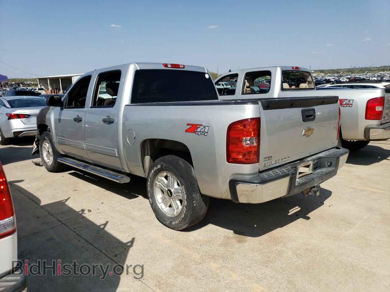 2011 CHEVROLET ALL Models - VIN: 3GCPKSE35BG270833 - Фото 2
