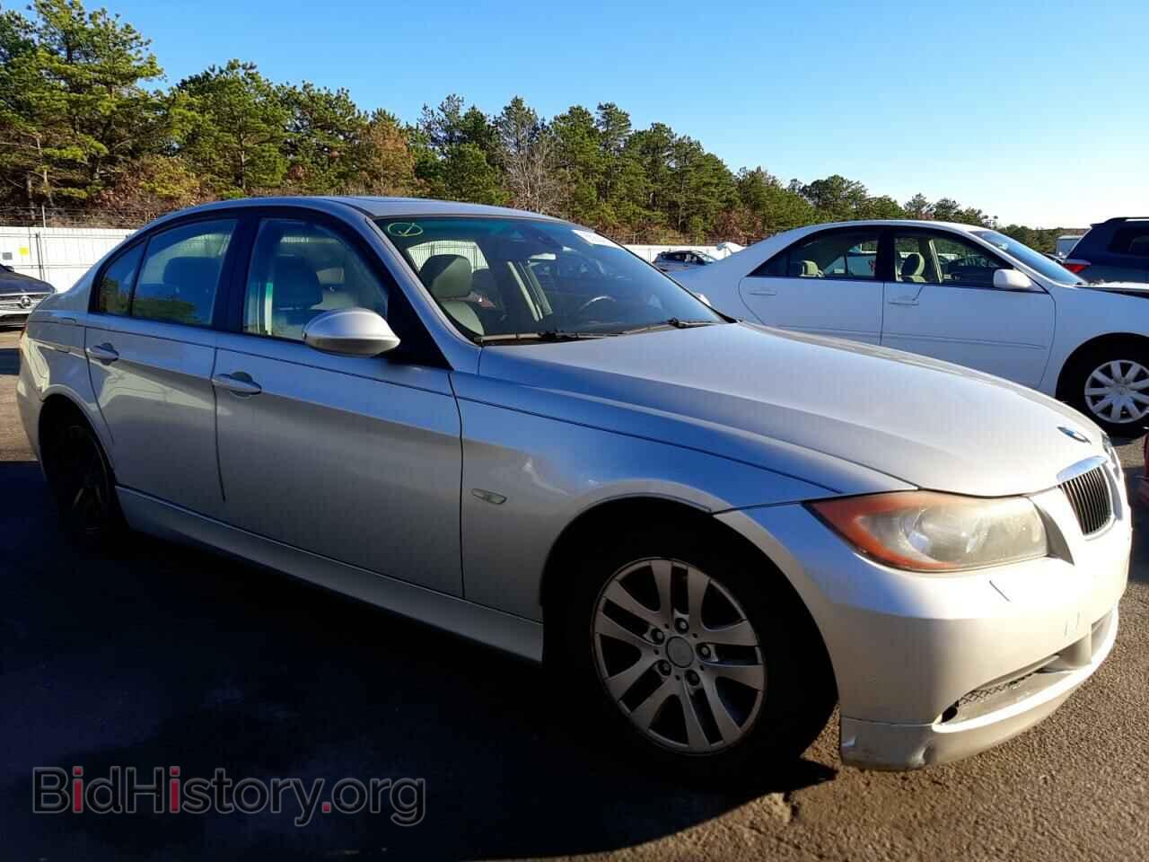 2006 BMW 3 SERIES - VIN: WBAVD13576KV04711 - Фото 4