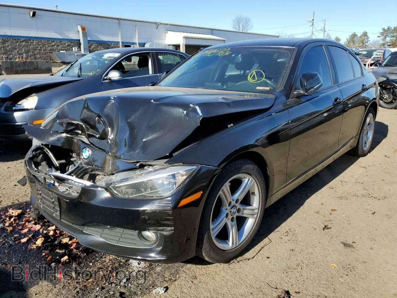 2013 BMW 3 SERIES - VIN: WBA3C3C59DF981958 - Фото 2