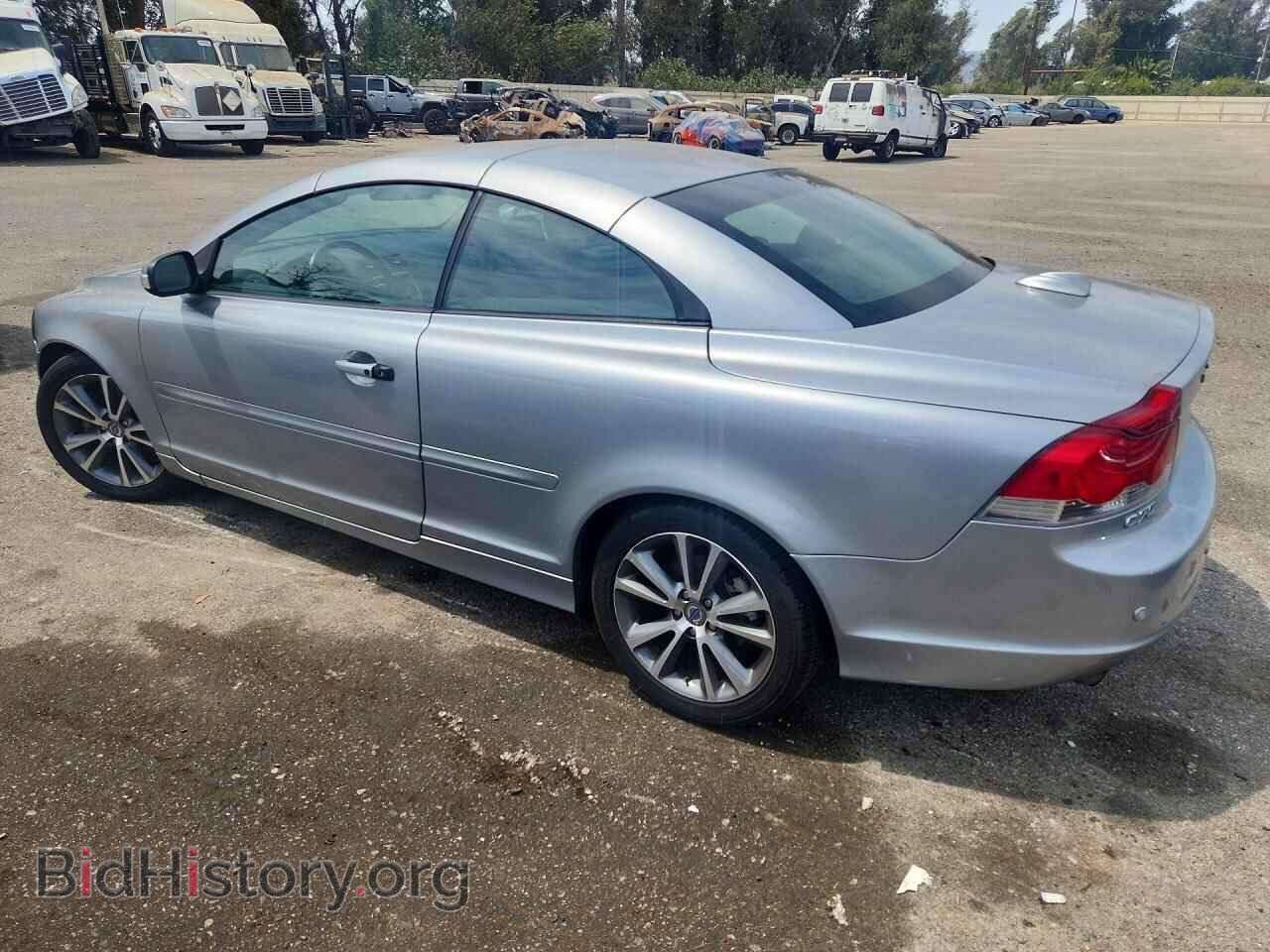 2010 VOLVO C70 - VIN: YV1672MC7AJ090923 - Фото 2