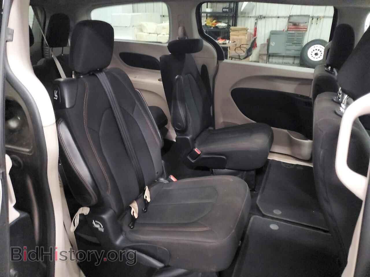 2017 CHRYSLER PACIFICA - VIN: 2C4RC1DG2HR689021 - Photo 11
