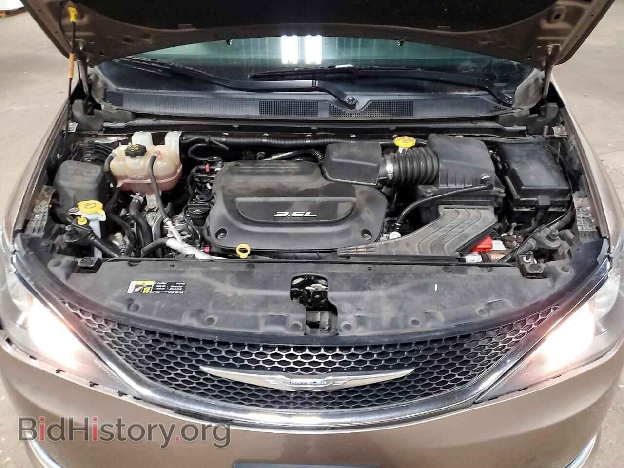 2017 CHRYSLER PACIFICA - VIN: 2C4RC1DG2HR689021 - Photo 12