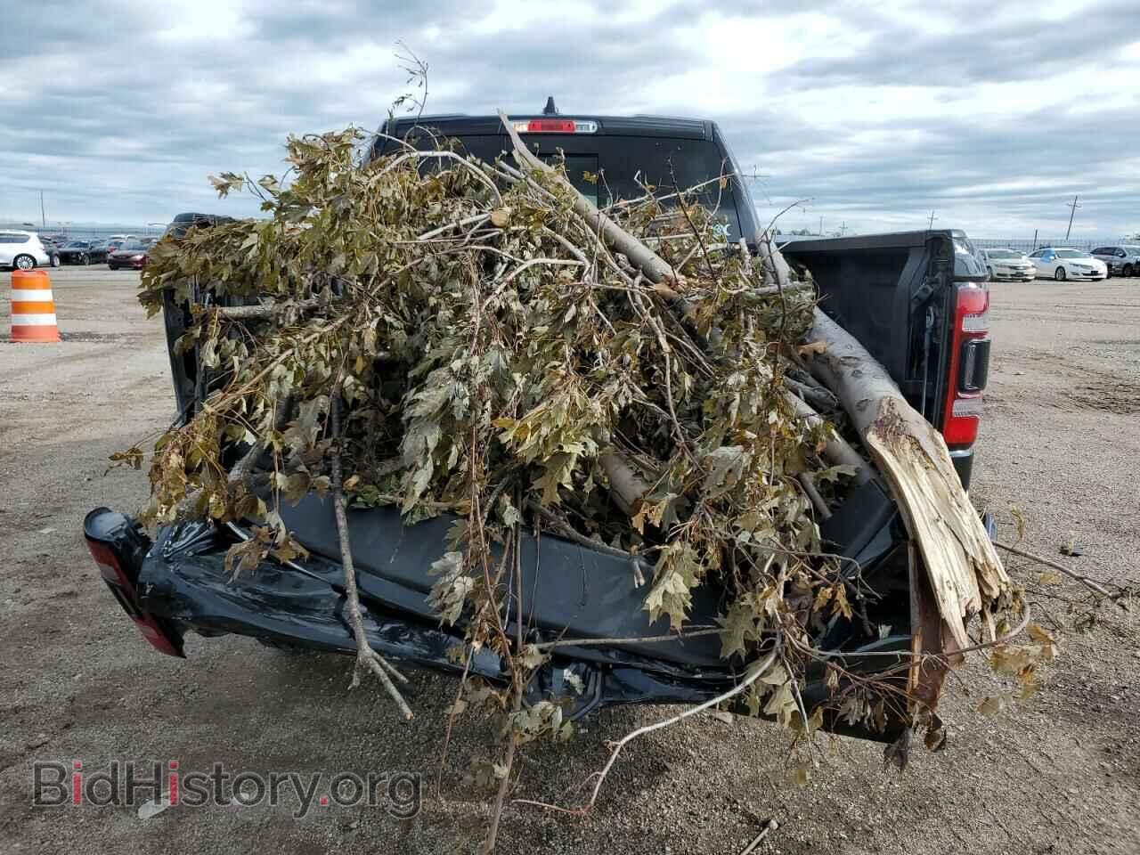 2019 RAM 1500 - VIN: 1C6SRFFT8KN583983 - Фото 6
