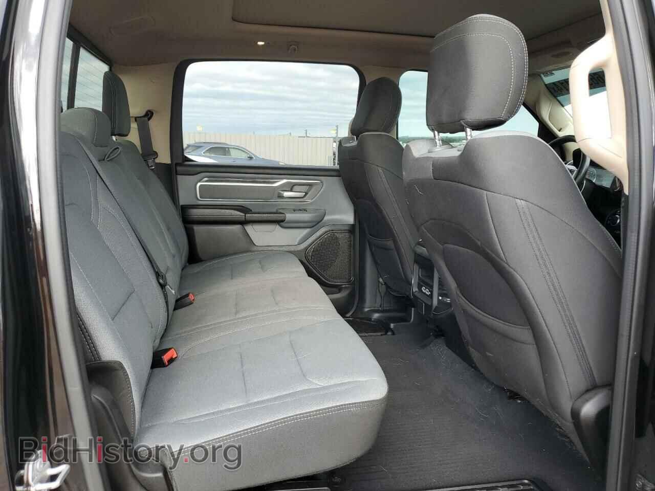 2019 RAM 1500 - VIN: 1C6SRFFT8KN583983 - Фото 10