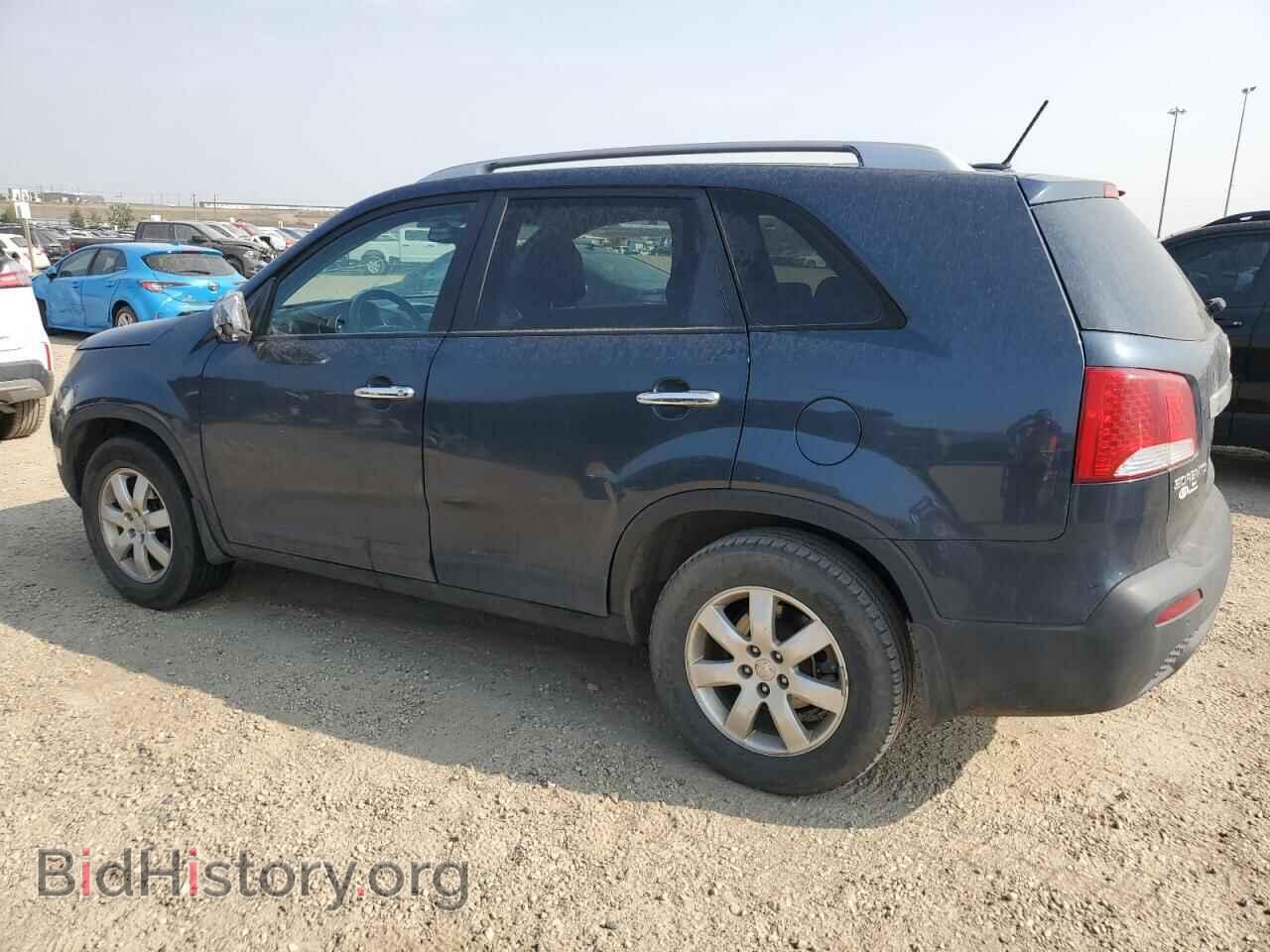2011 KIA SORENTO - VIN: 5XYKT3A12BG171631 - Фото 2