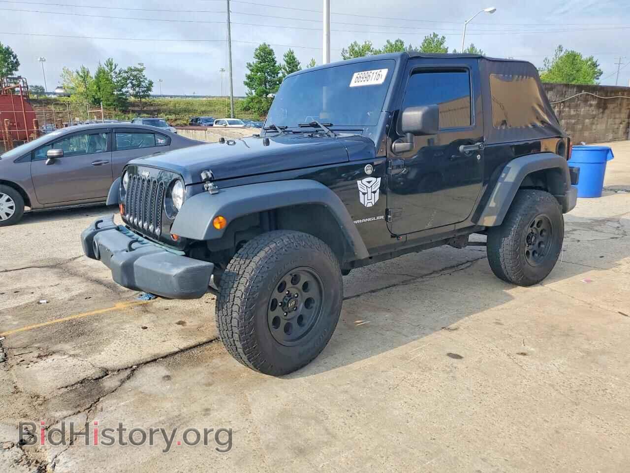 Photo 1J4AA2D12AL138486 - JEEP WRANGLER 2010
