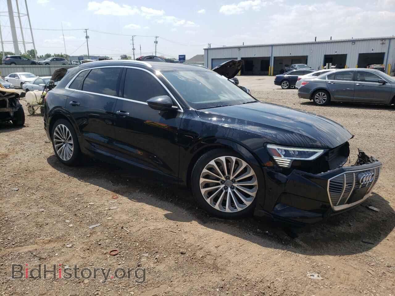 2019 AUDI E-TRON - VIN: WA1VABGE3KB020566 - Photo 4