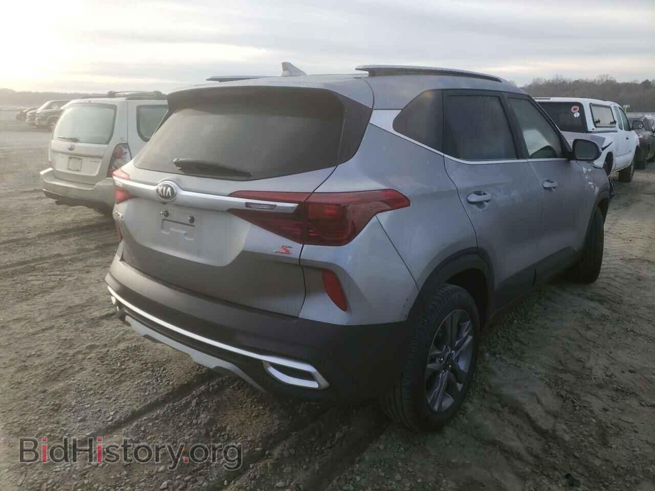 2021 KIA SELTOS - VIN: KNDEU2AA6M7230023 - Фото 4