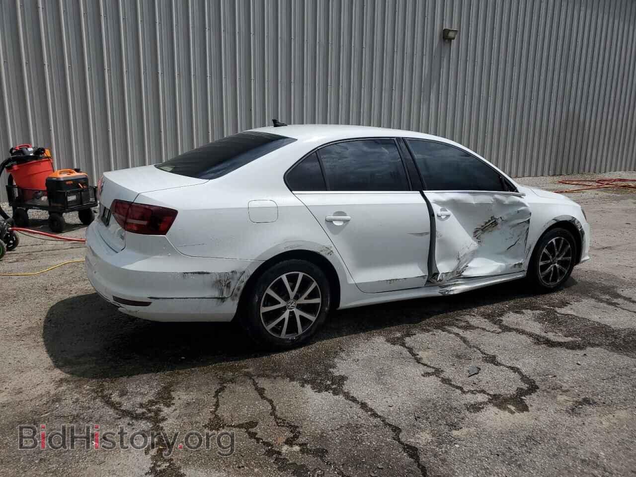 2017 VOLKSWAGEN JETTA - VIN: 3VWDB7AJ7HM245234 - Фото 3