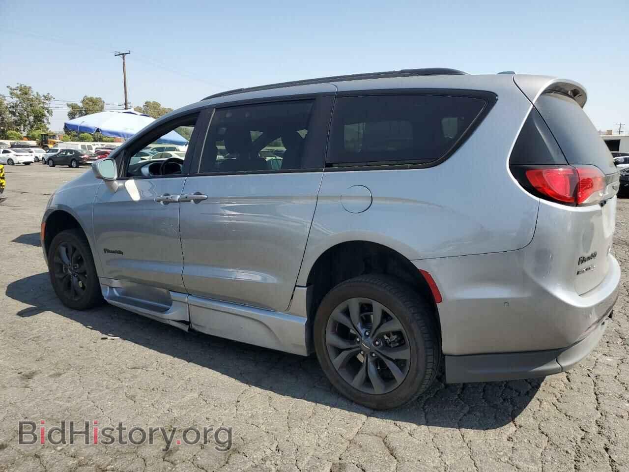 2020 CHRYSLER PACIFICA - VIN: 2C4RC1BG2LR232351 - Фото 2