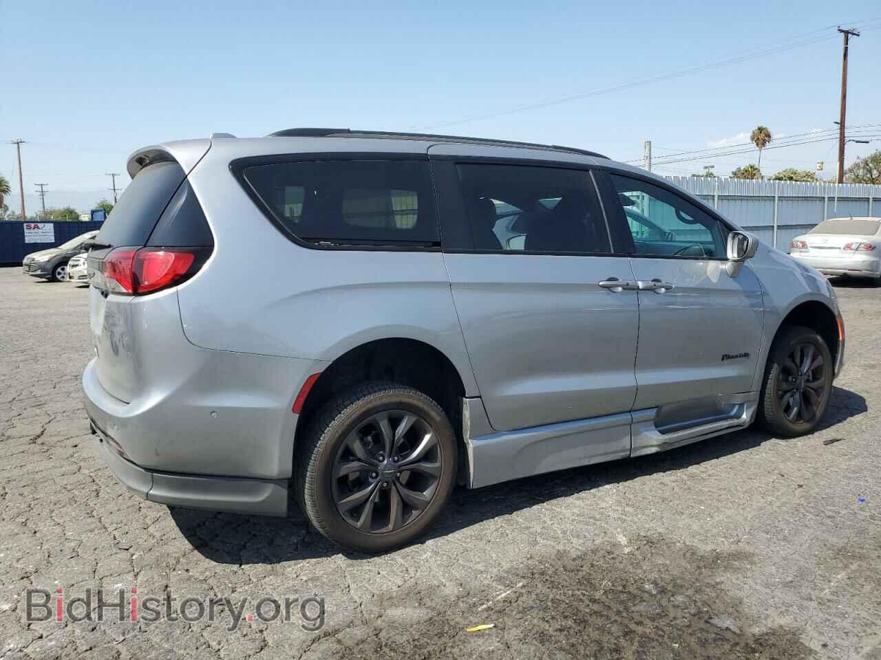 2020 CHRYSLER PACIFICA - VIN: 2C4RC1BG2LR232351 - Фото 3