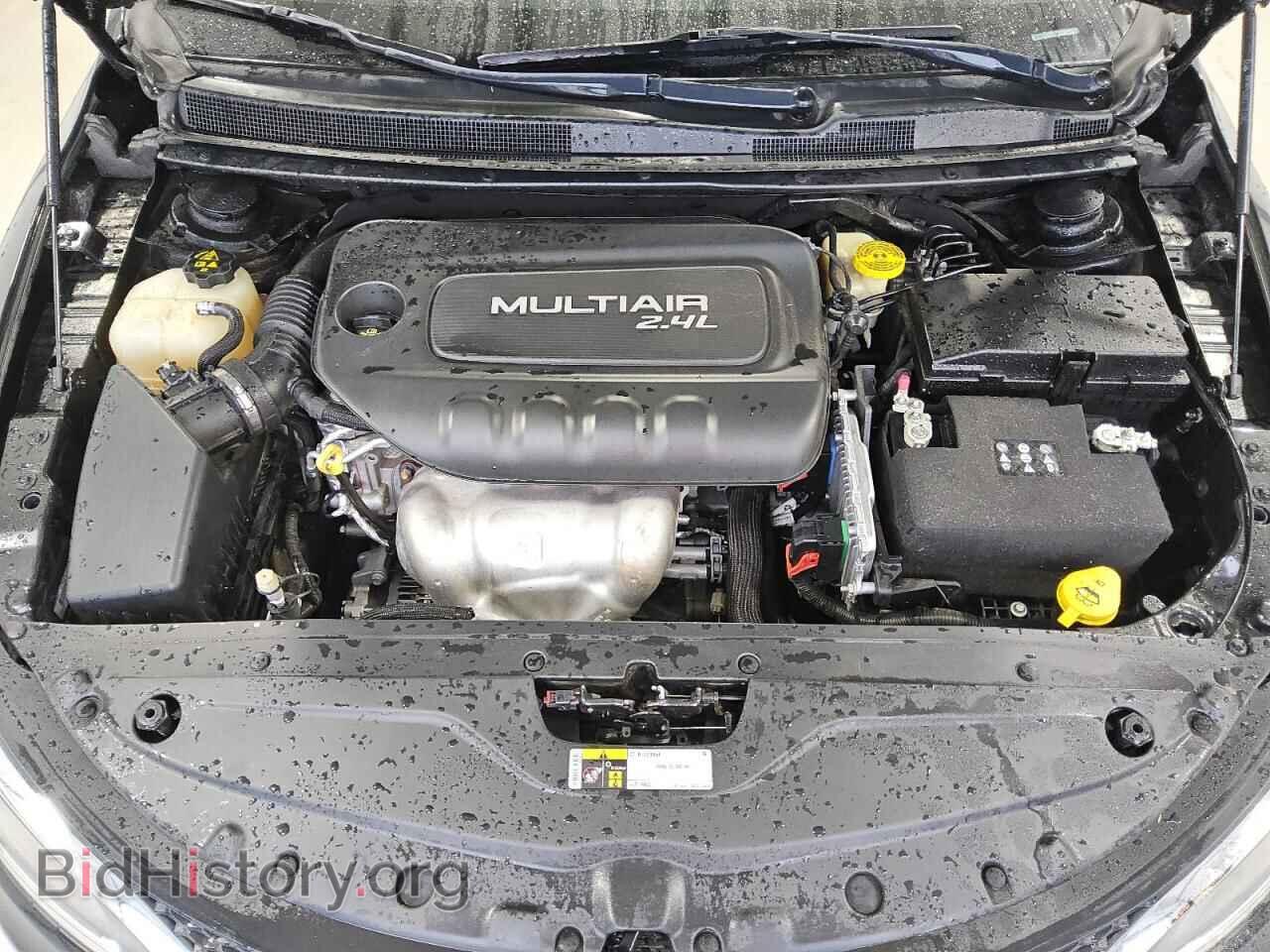 2017 CHRYSLER 200 - VIN: 1C3CCCAB3HN508410 - Фото 11