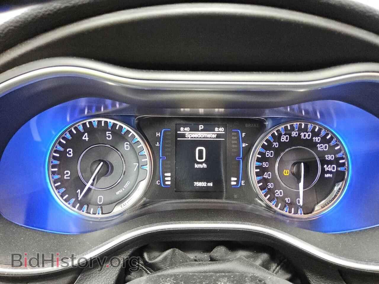 2017 CHRYSLER 200 - VIN: 1C3CCCAB3HN508410 - Фото 9