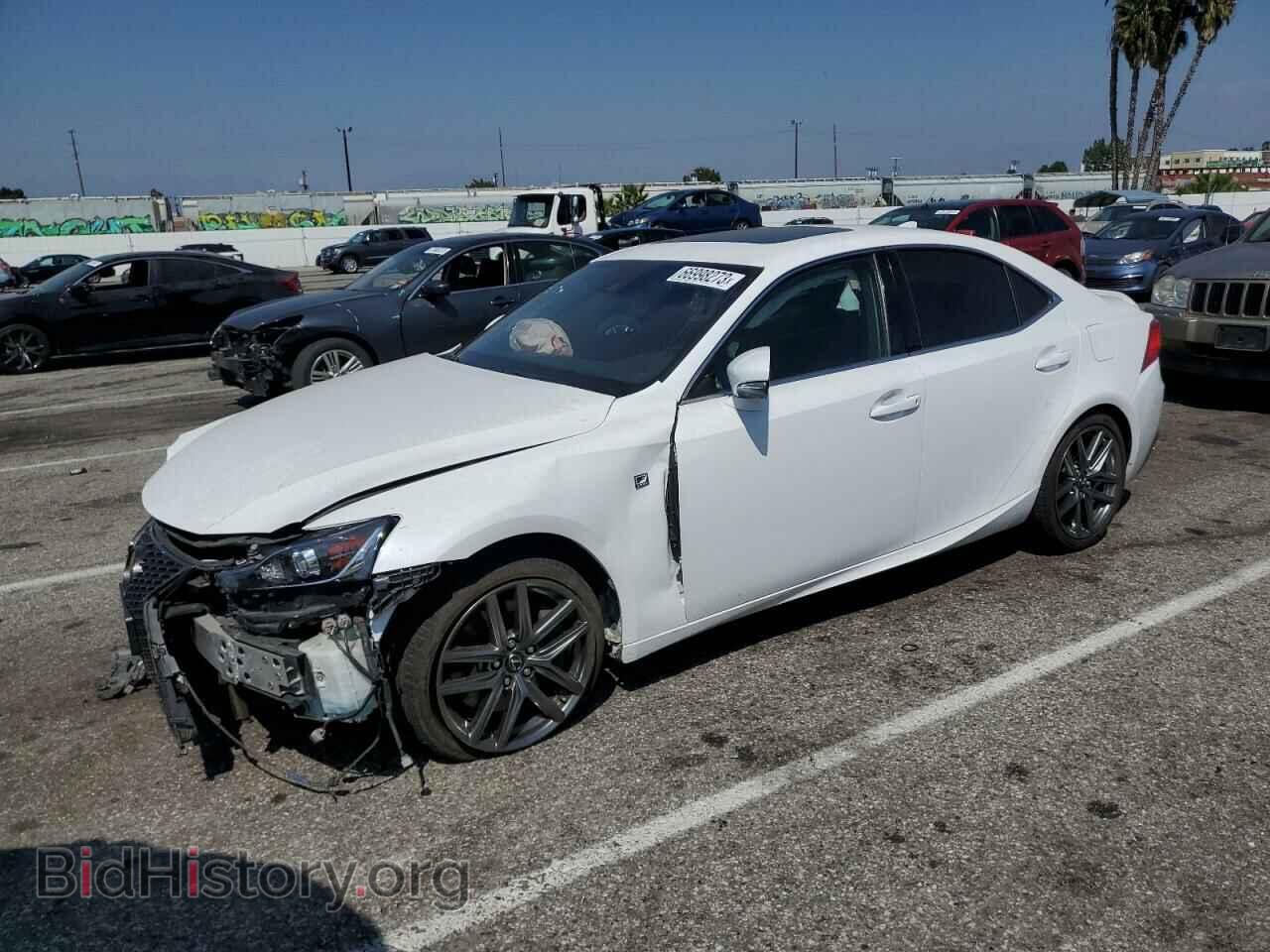 Photo JTHBA1D23J5065015 - LEXUS IS 2018