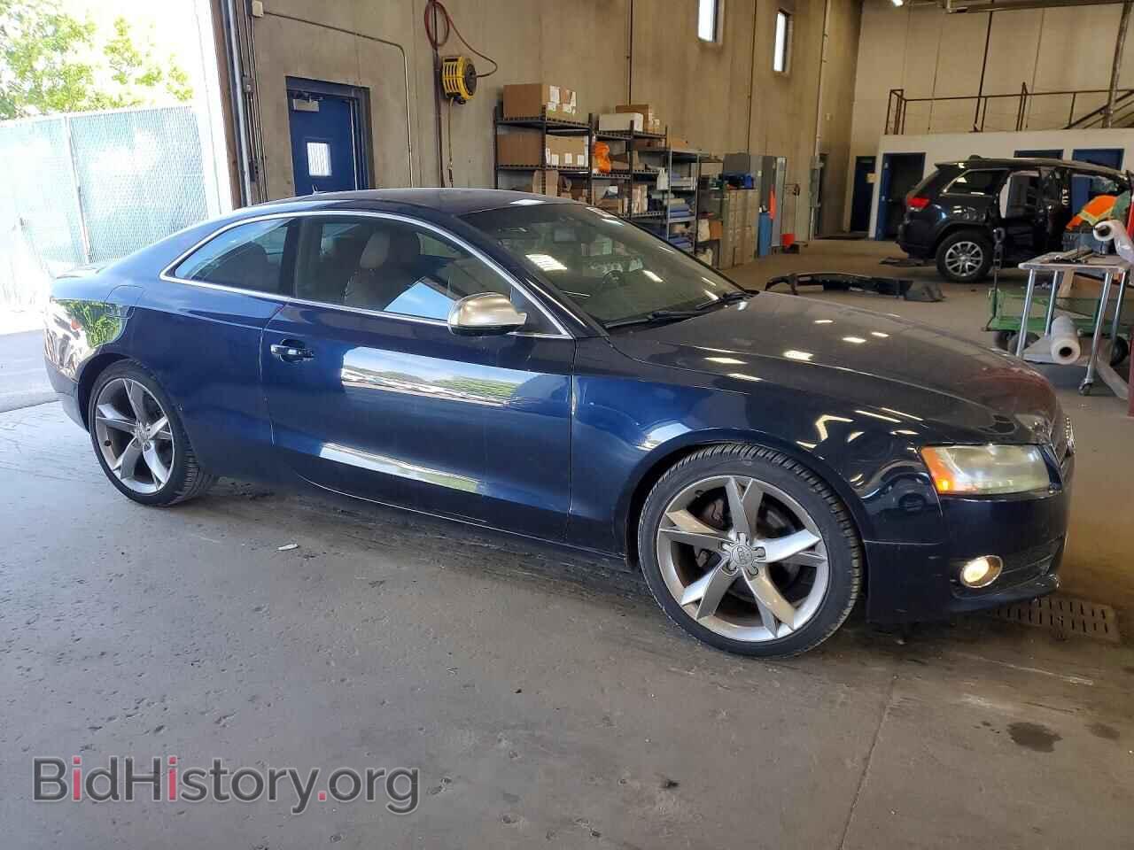 2010 AUDI A5 - VIN: WAURFAFR8AA071554 - Фото 4