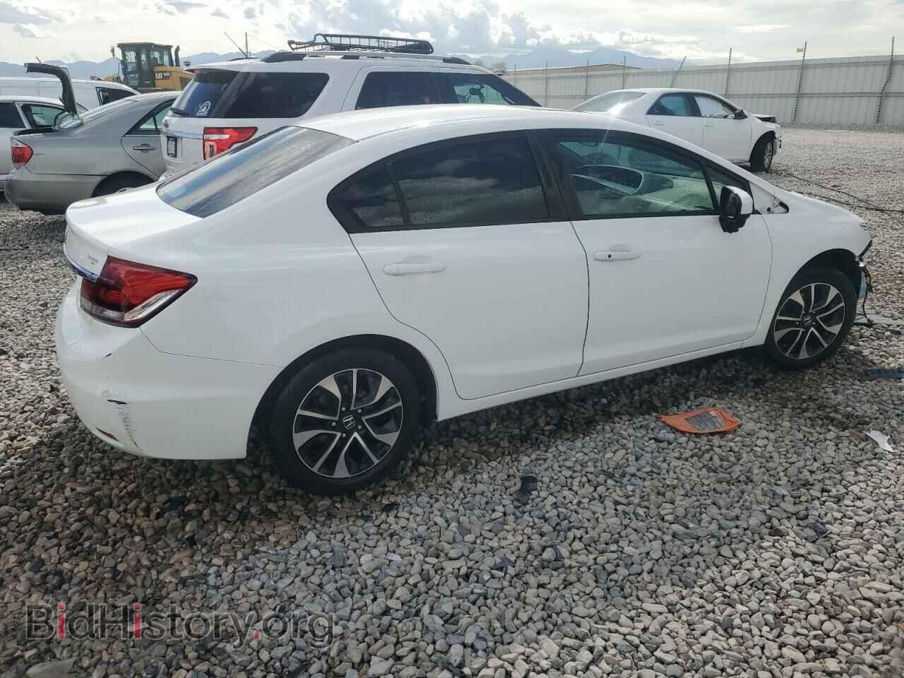 2015 HONDA CIVIC - VIN: 2HGFB2F82FH523720 - Фото 3