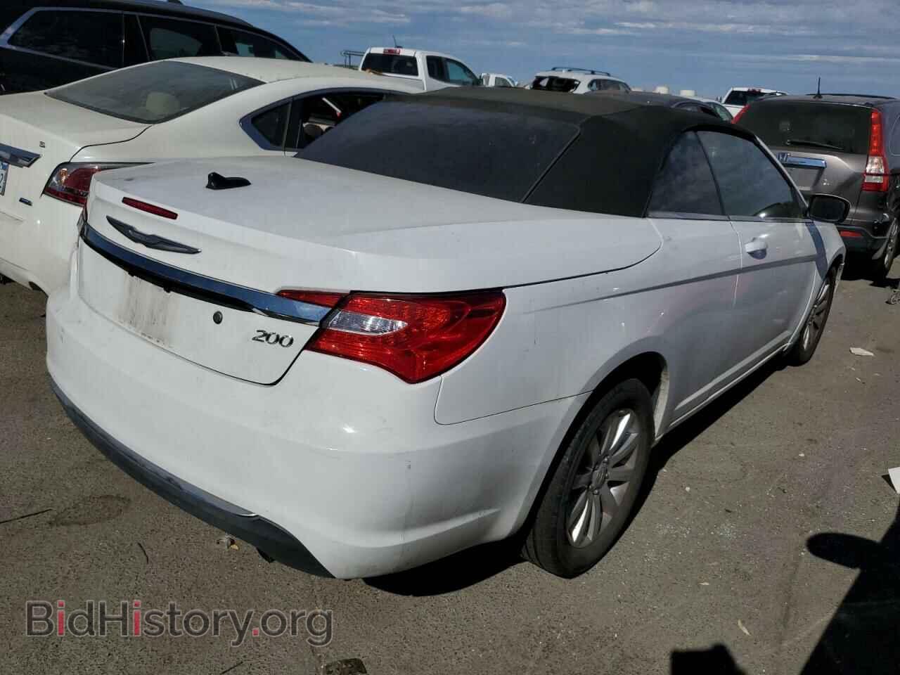 2012 CHRYSLER 200 - VIN: 1C3BCBEB8CN218463 - Photo 3