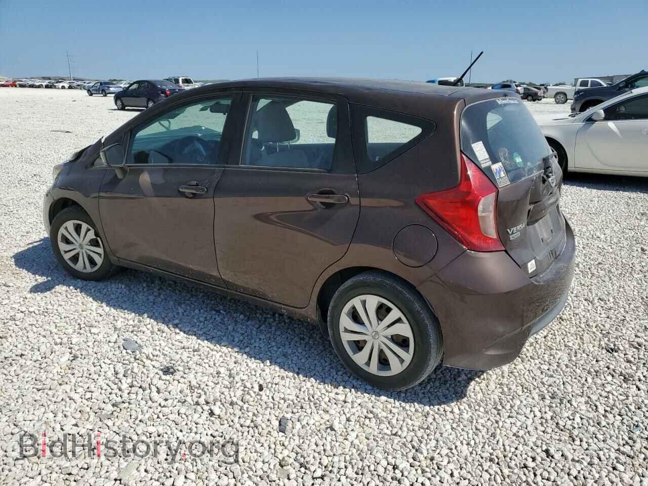 2017 NISSAN VERSA - VIN: 3N1CE2CP7HL358121 - Фото 2