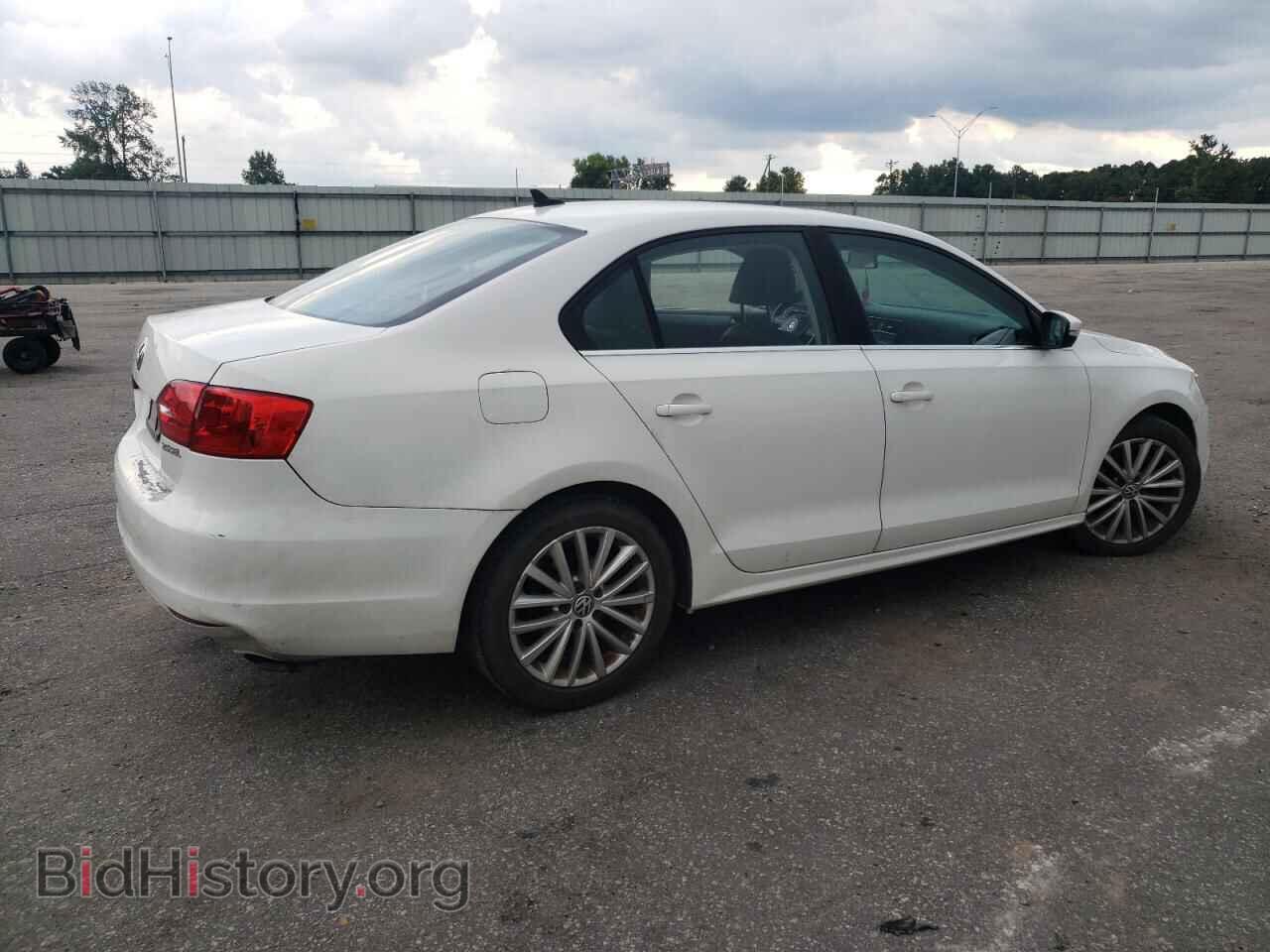 2011 VOLKSWAGEN JETTA - VIN: 3VWLX7AJ2BM095473 - Фото 3