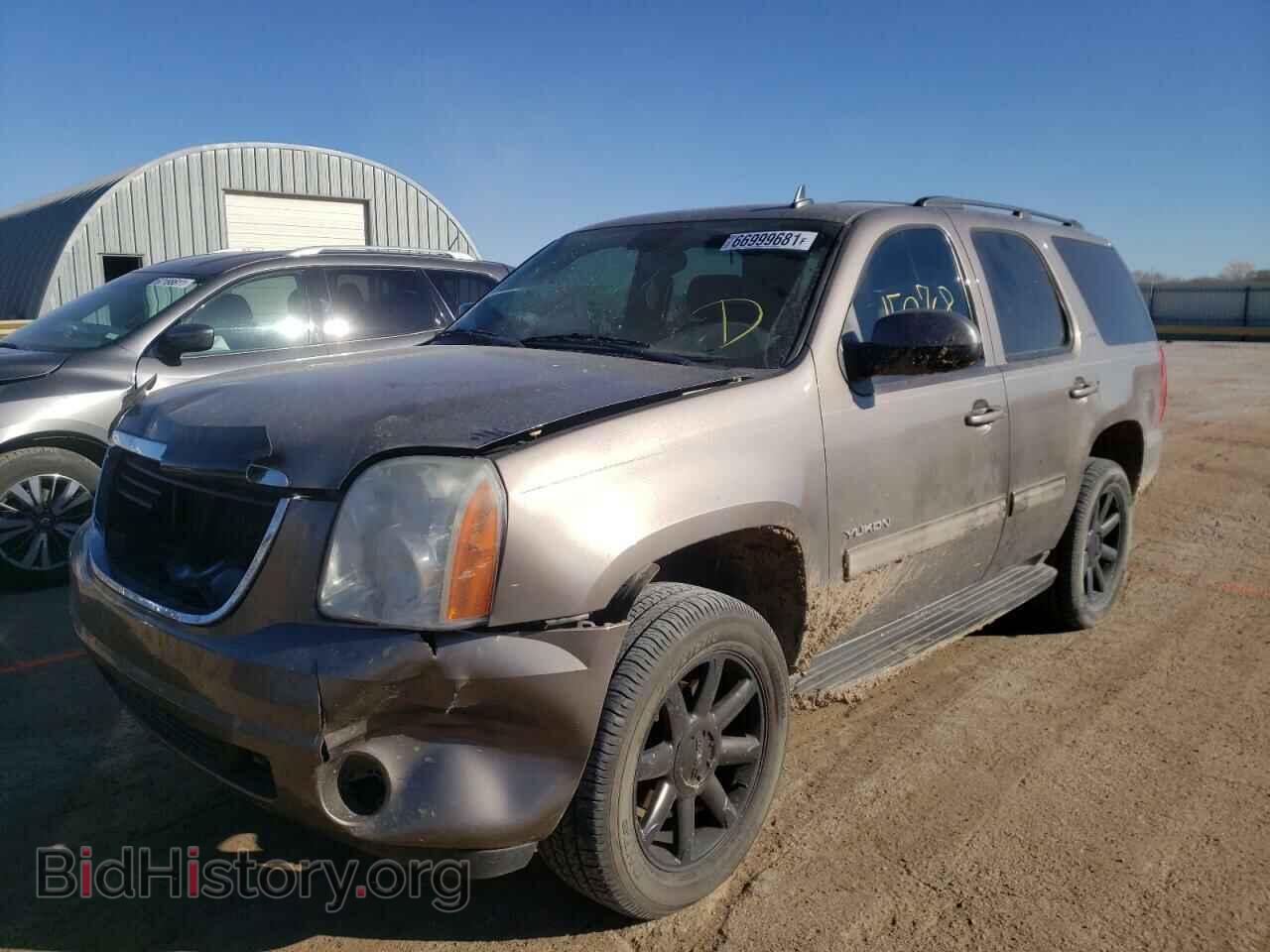 2011 GMC YUKON - VIN: 1GKS2AE0XBR313786 - Фото 2