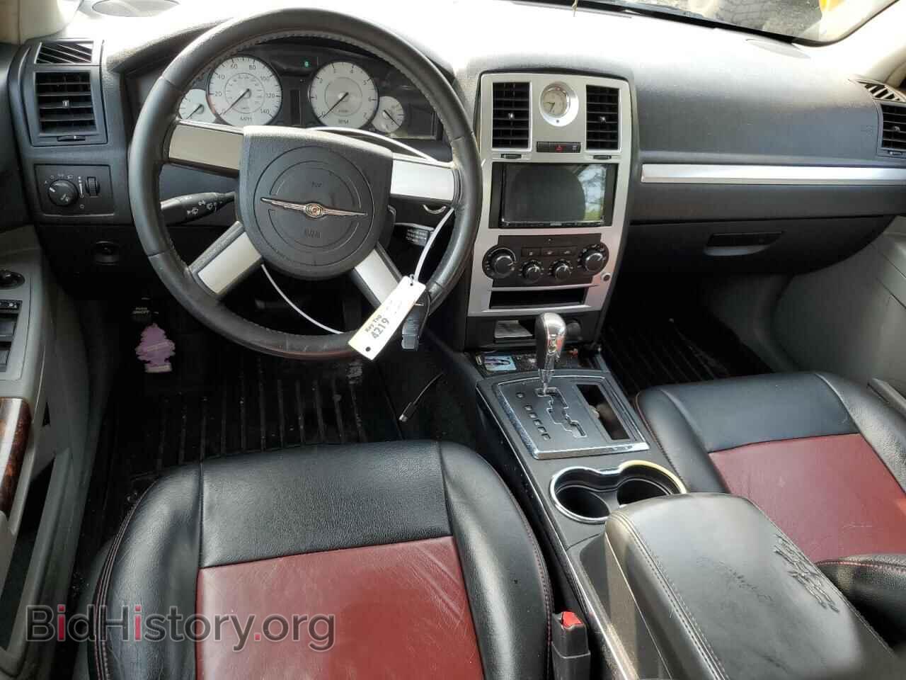 2010 CHRYSLER 300 - VIN: 2C3CA5CV6AH155278 - Фото 8