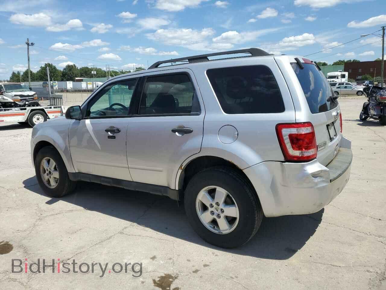 2010 FORD ESCAPE - VIN: 1FMCU0DG0AKC49313 - Фото 2