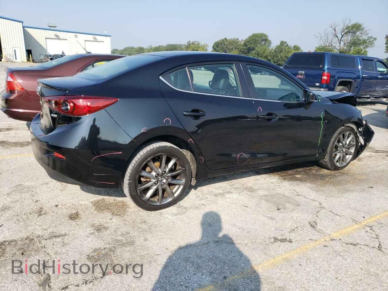 2018 MAZDA 3 - VIN: 3MZBN1V36JM229958 - Фото 3