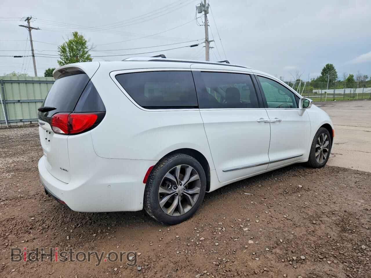 2017 CHRYSLER PACIFICA - VIN: 2C4RC1GGXHR836018 - Photo 3