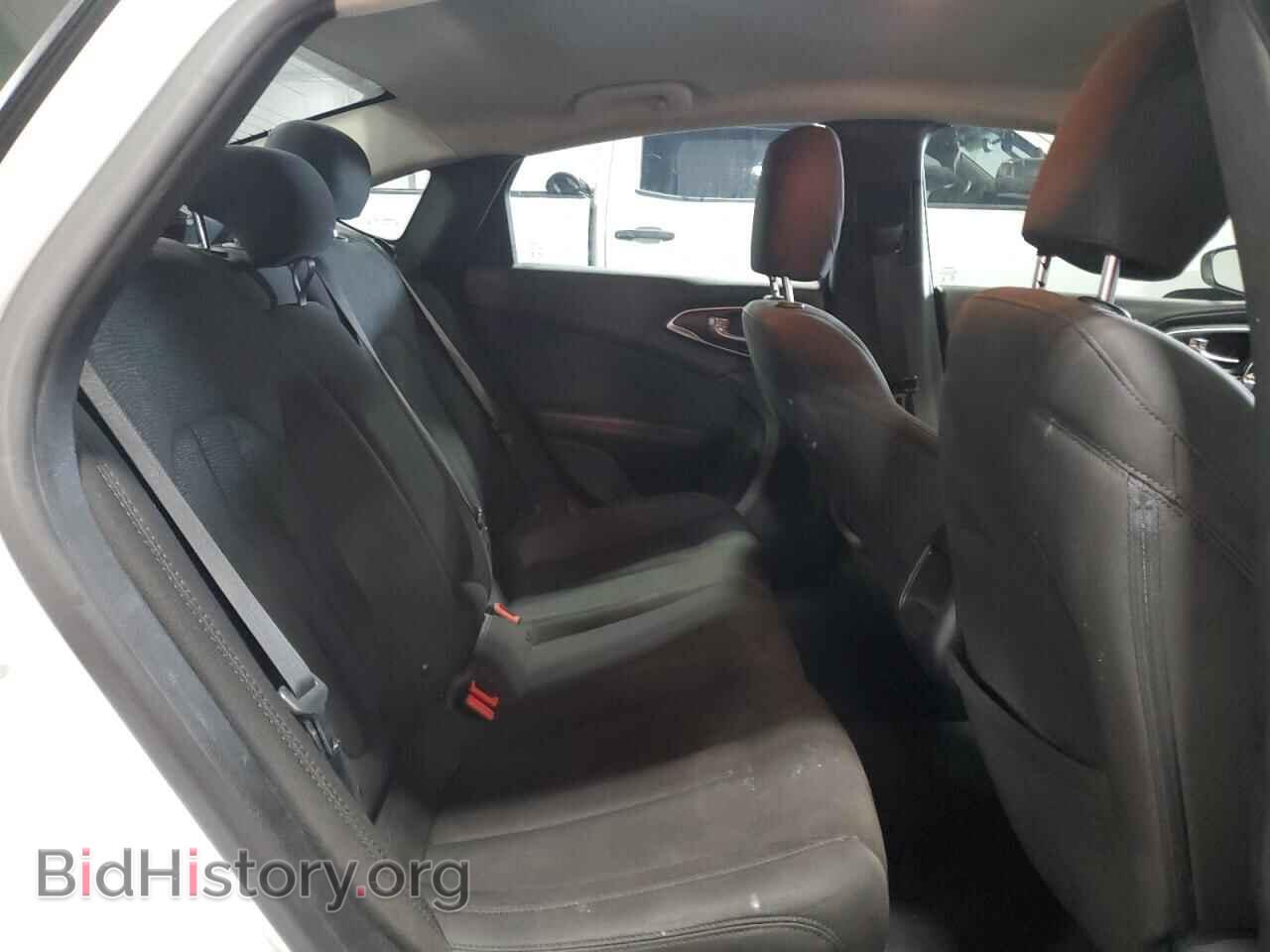 2015 CHRYSLER 200 - VIN: 1C3CCCAB0FN652364 - Фото 10