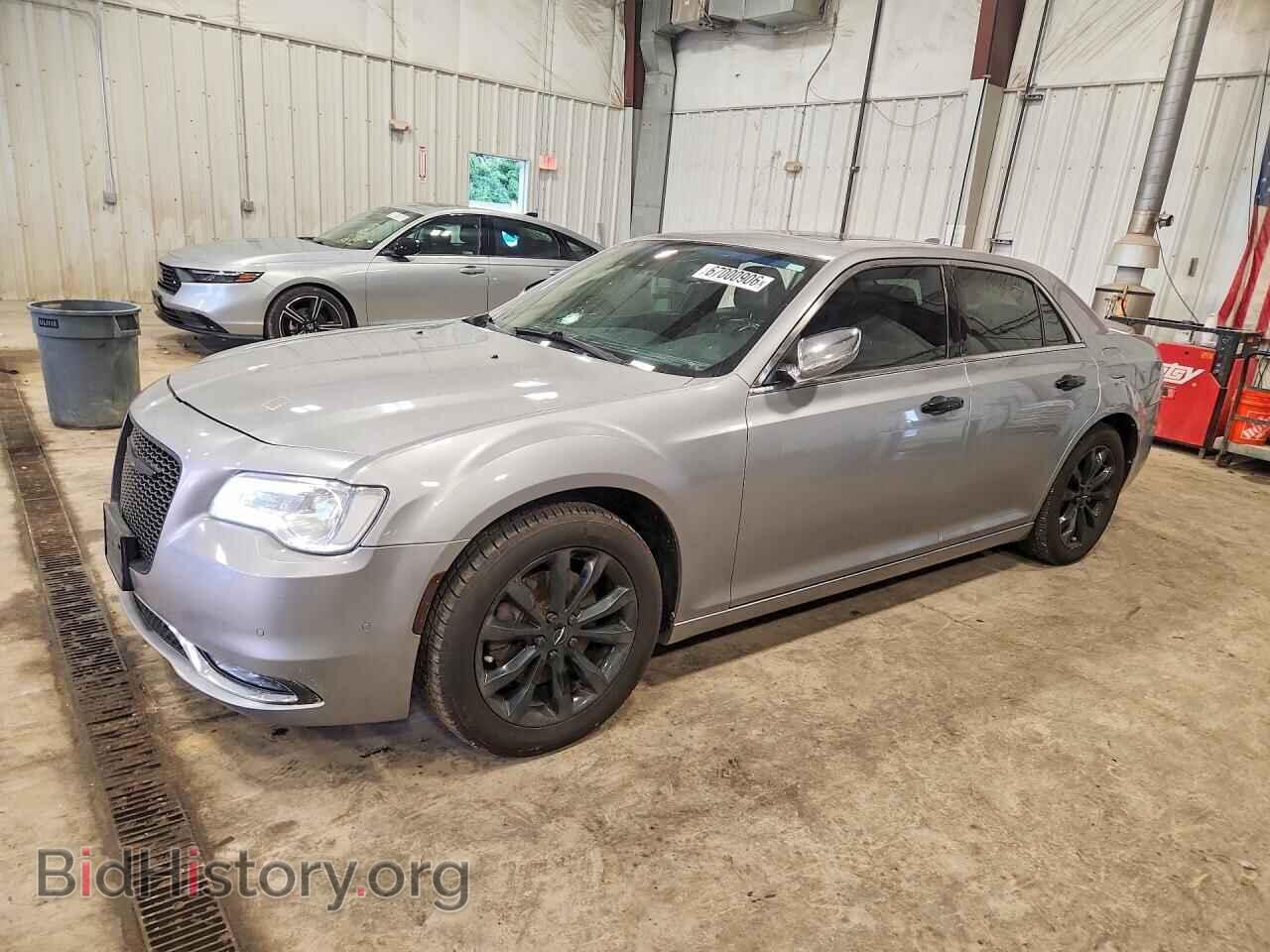 Photo 2C3CCAKG5HH586937 - CHRYSLER 300 2017