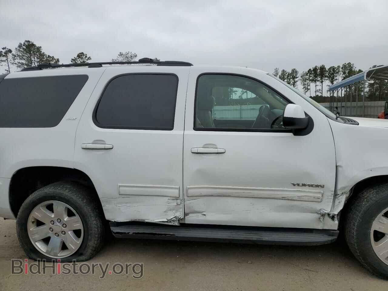 2011 GMC YUKON - VIN: 1GKS1CE00BR349730 - Фото 9