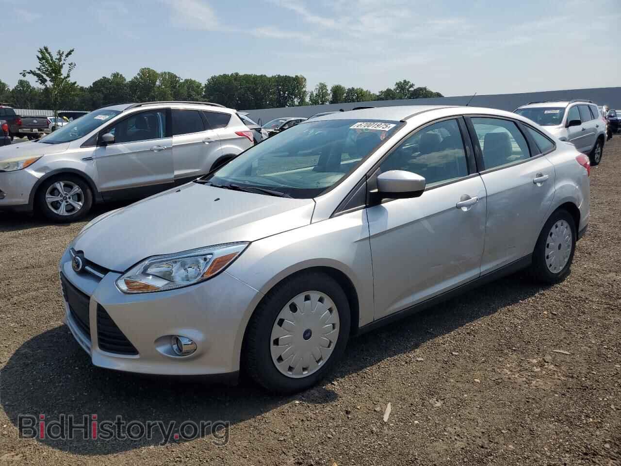 Photo 1FAHP3F25CL437381 - FORD FOCUS 2012