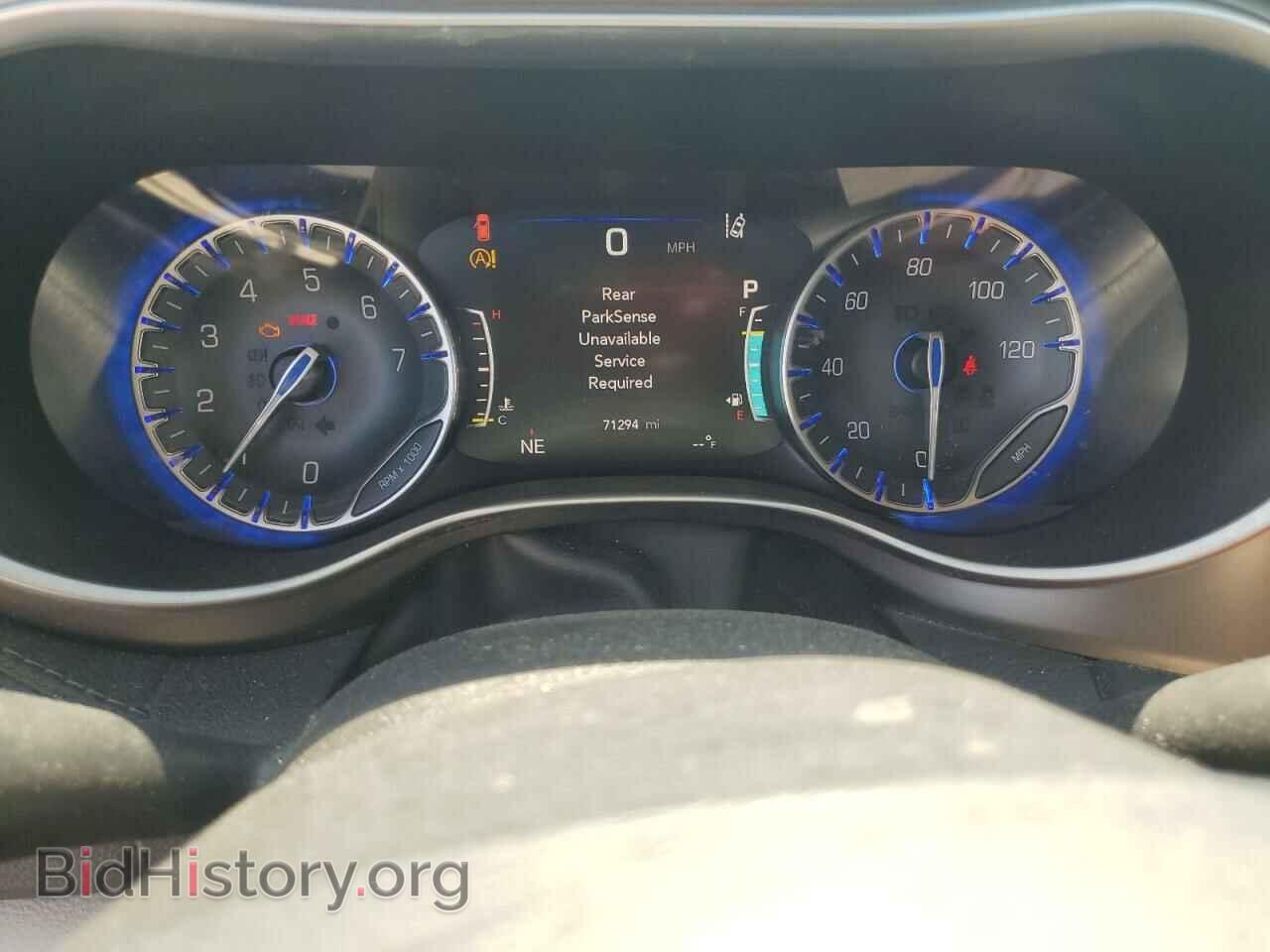 2017 CHRYSLER PACIFICA - VIN: 2C4RC1GGXHR741409 - Photo 9