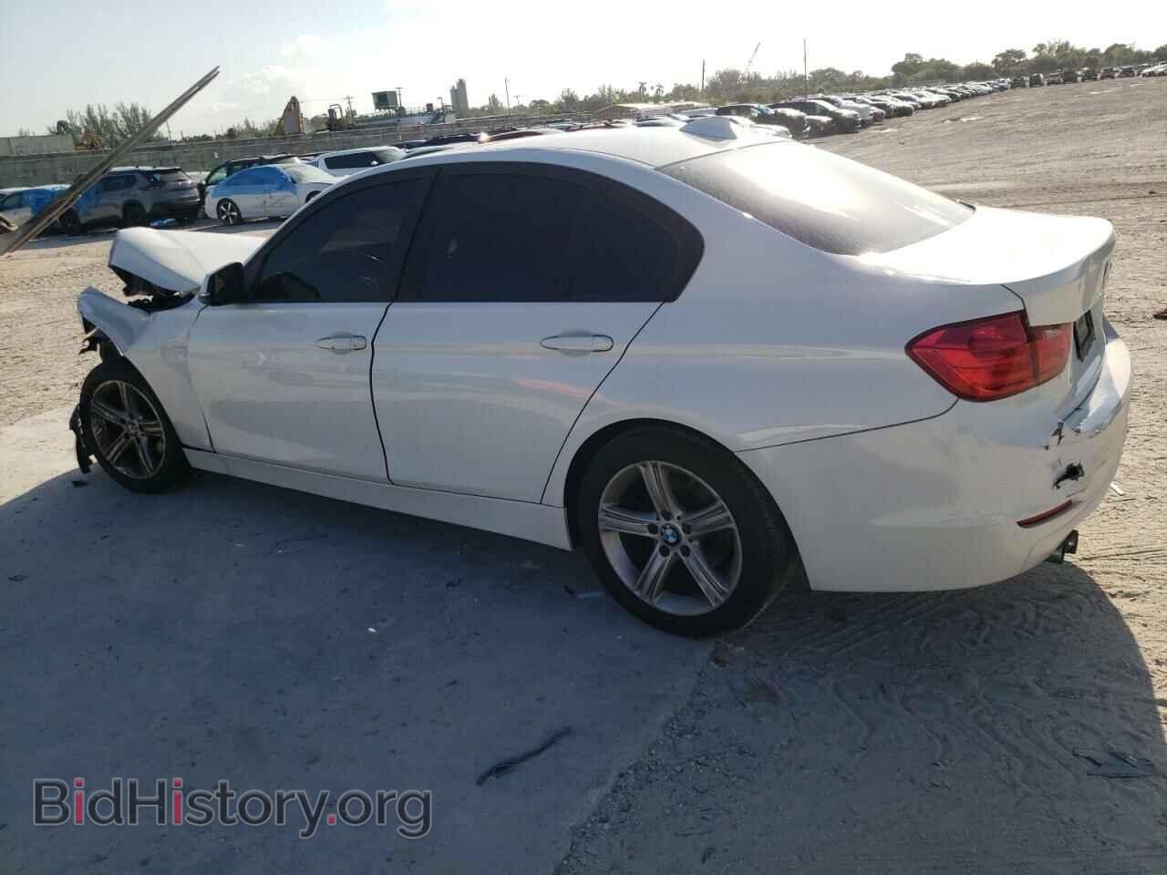 2014 BMW 3 SERIES - VIN: WBA3A5C56EJ463497 - Фото 2