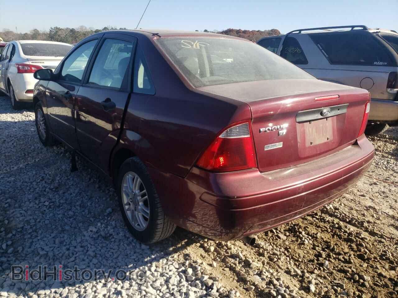 2007 FORD FOCUS - VIN: 1FAFP34N37W364424 - Фото 3