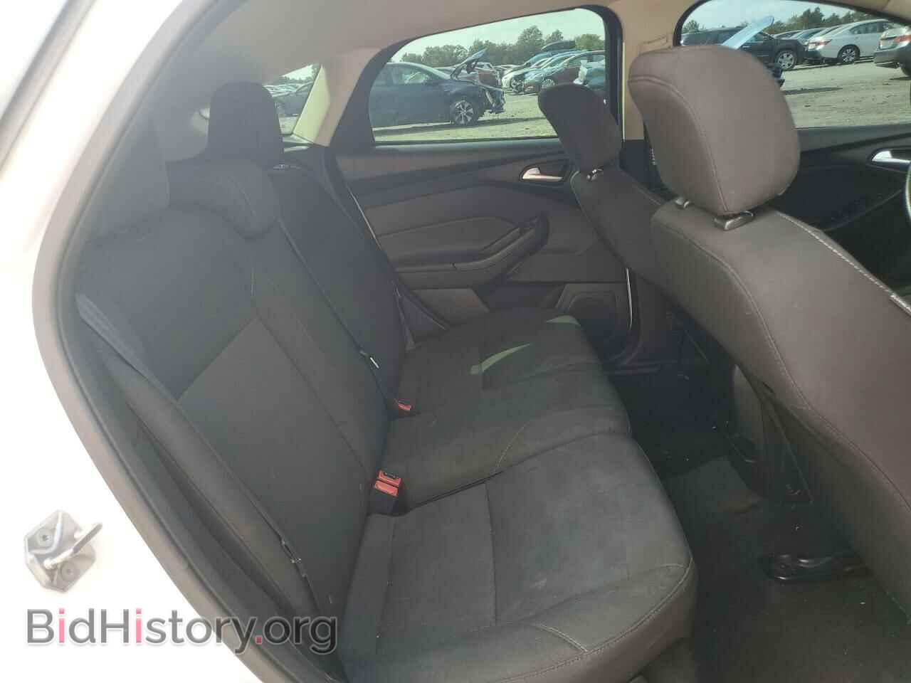 2016 FORD ALL Models - VIN: 1FADP3K26GL345383 - Фото 10