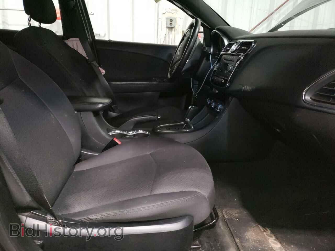 2012 CHRYSLER 200 - VIN: 1C3CCBBGXCN257219 - Фото 7
