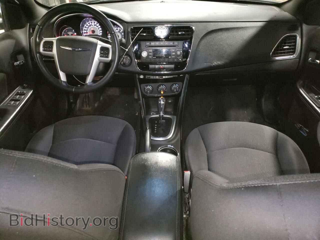 2012 CHRYSLER 200 - VIN: 1C3CCBBGXCN257219 - Фото 8