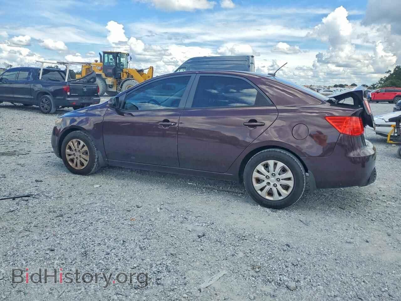 2011 KIA FORTE - VIN: KNAFU4A21B5459529 - Photo 2
