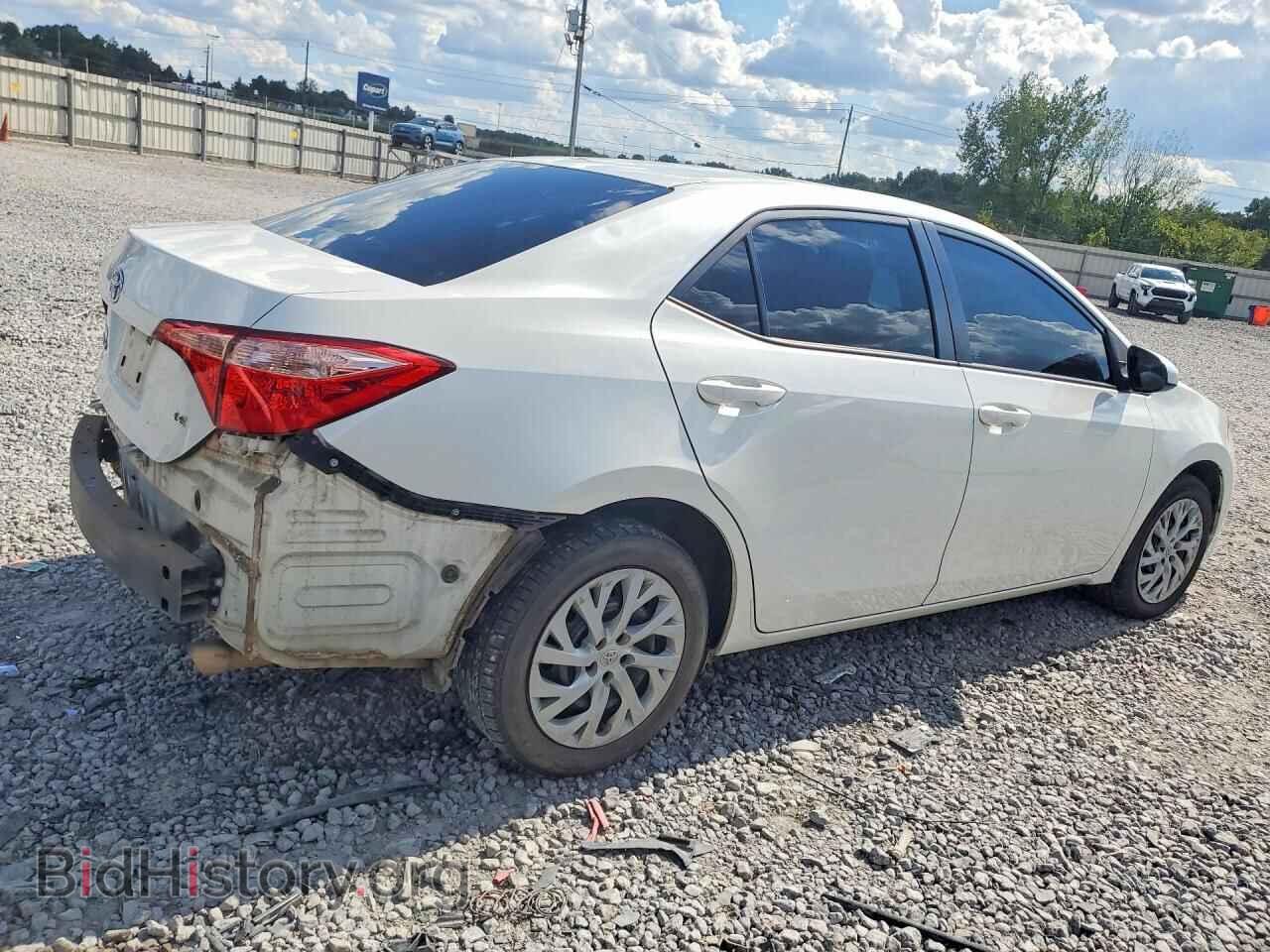 2017 TOYOTA COROLLA - VIN: 5YFBURHE1HP649907 - Фото 3