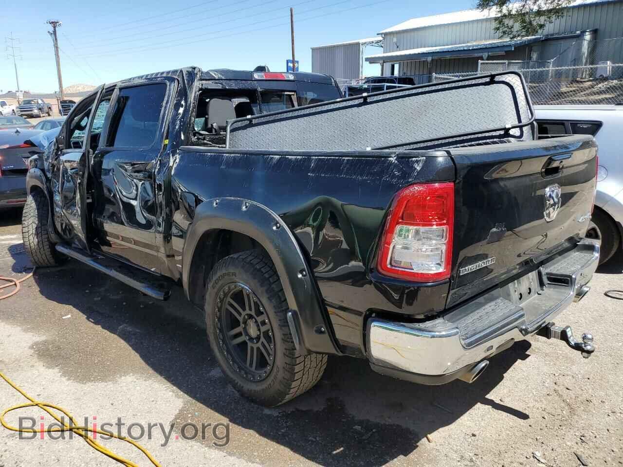 2021 RAM 1500 - VIN: 1C6SRFFM8MN632725 - Фото 2