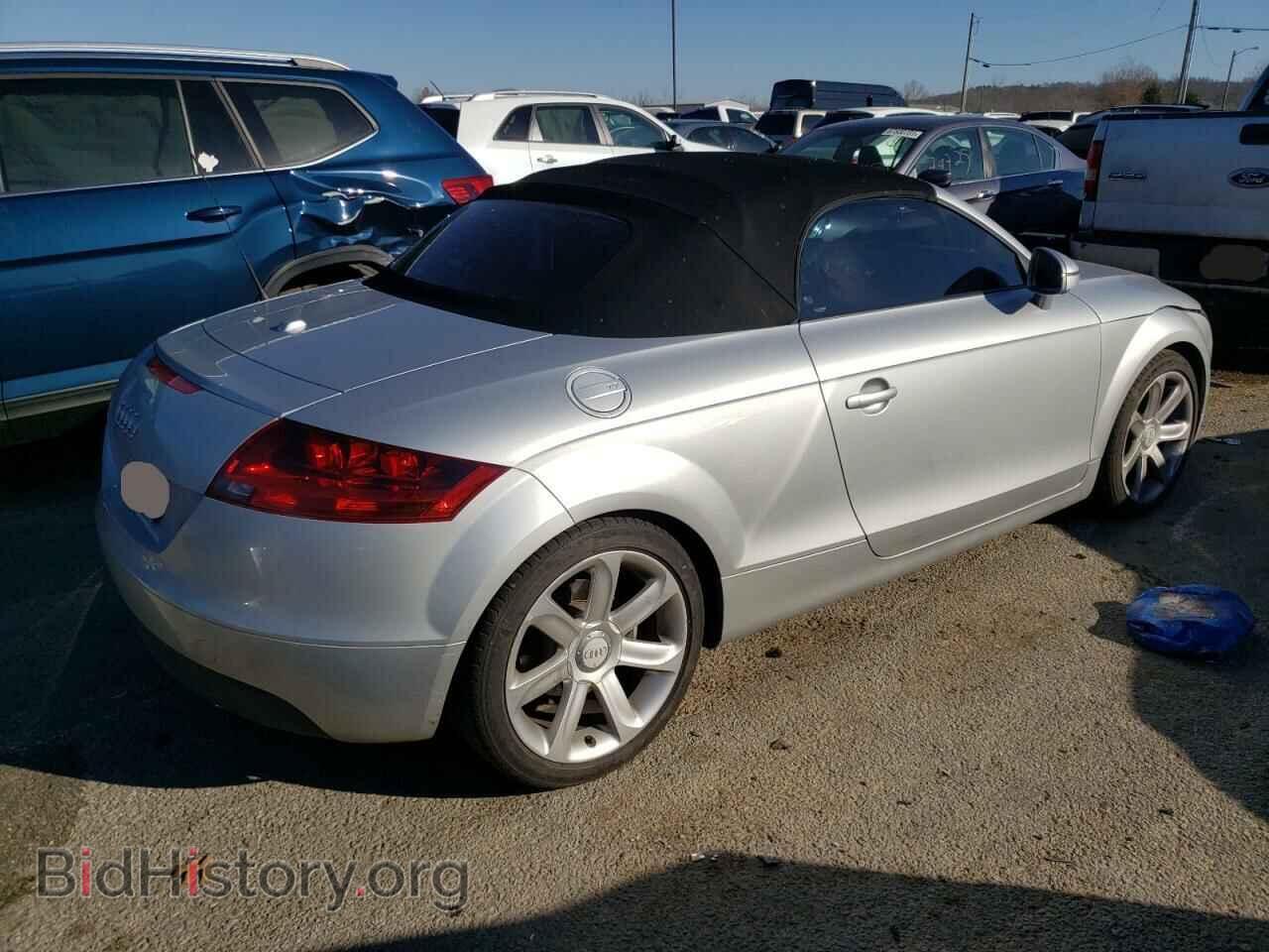 2008 AUDI TT - VIN: TRUMF38J181000647 - Фото 4