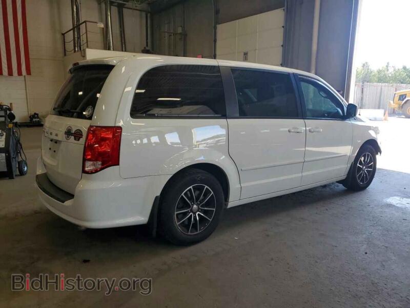 2015 Dodge CARAVAN (VIN 2C4RDGBG9FR689548) — photo 3 of 15